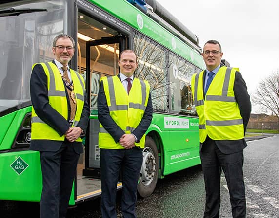 Economy Minister Gordon Lyons visits Wrightbus 