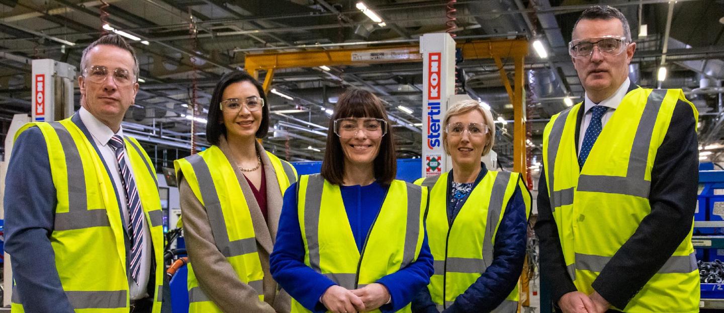 Infrastructure Minister Nichola Mallon Visits Wrightbus